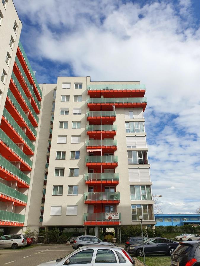 Royal Central Apartament Appartement Oradea Buitenkant foto